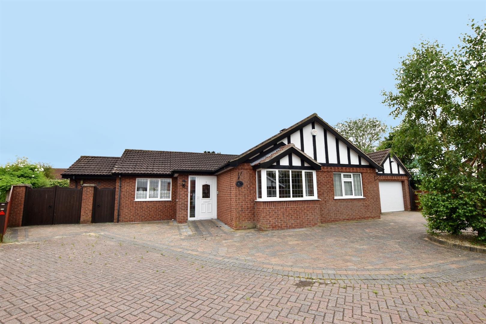 Tudor Close, Humberston, Grimsby Joy Walker Estate Agent
